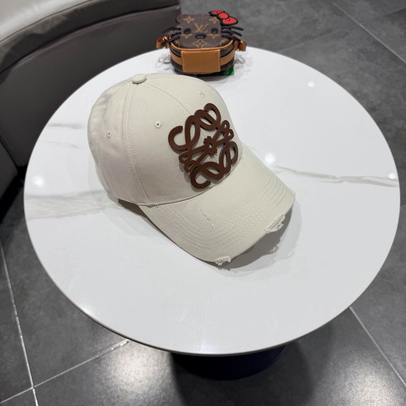 Loewe Cap (52)