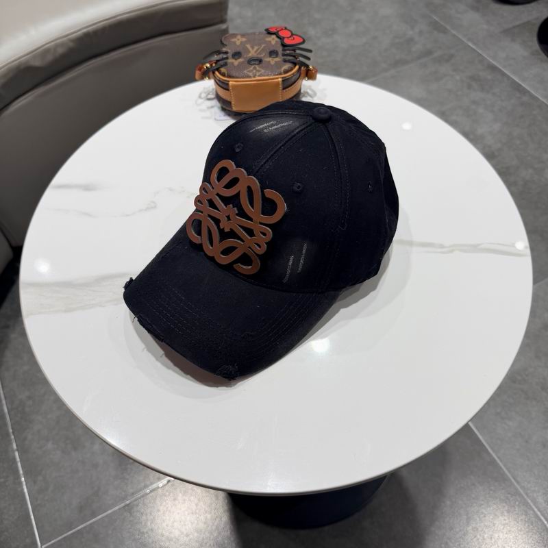Loewe Cap (62)