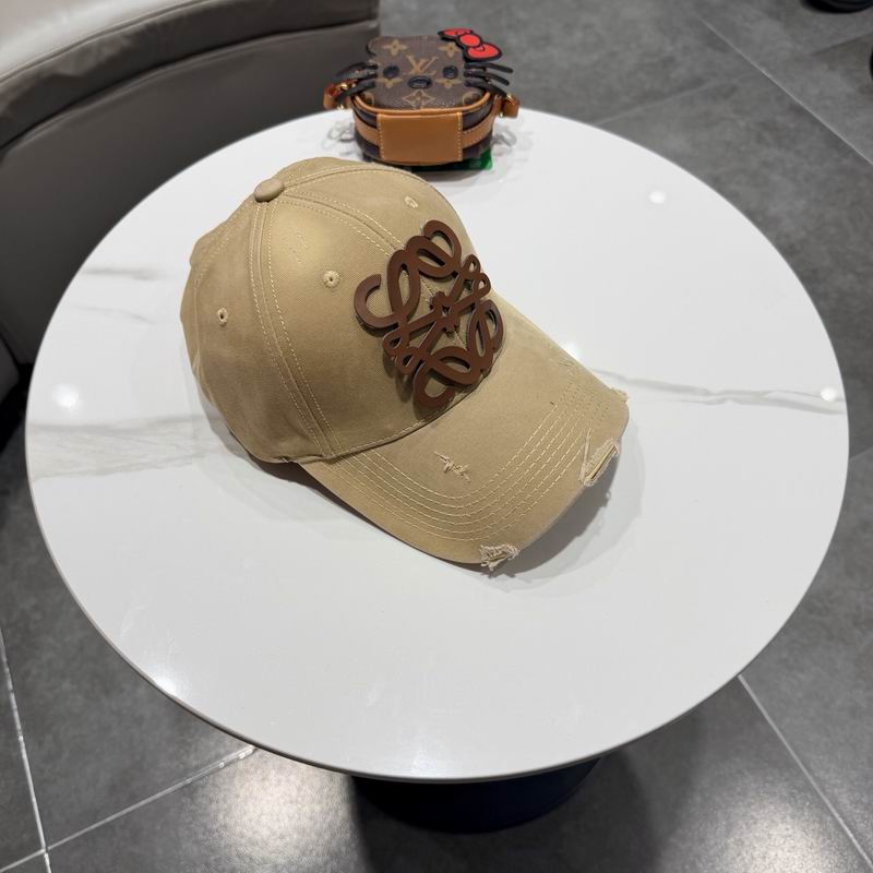 Loewe Cap (70)