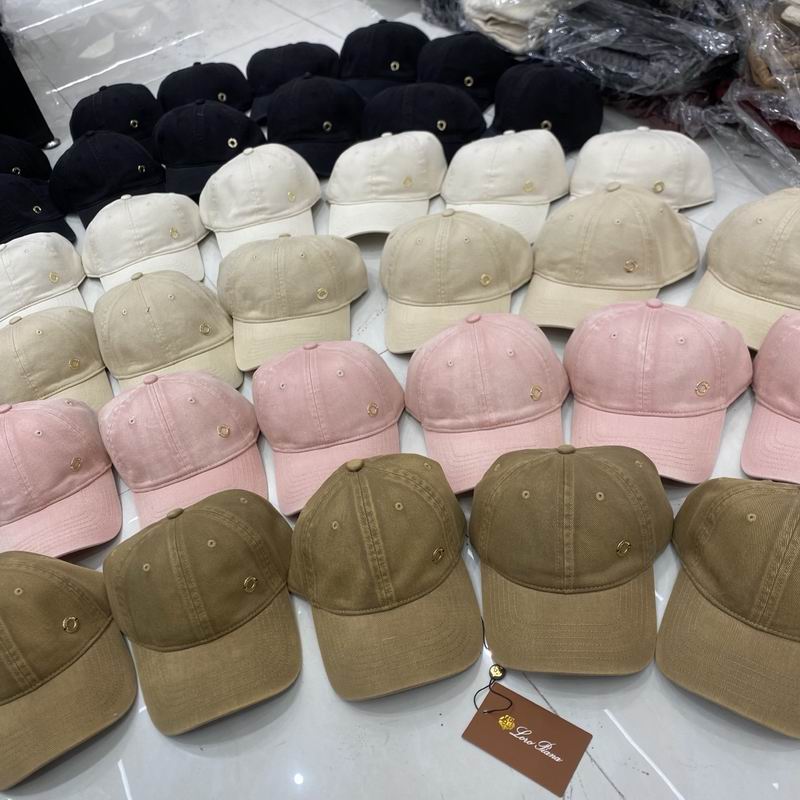 Loro Piana cap dx (2)