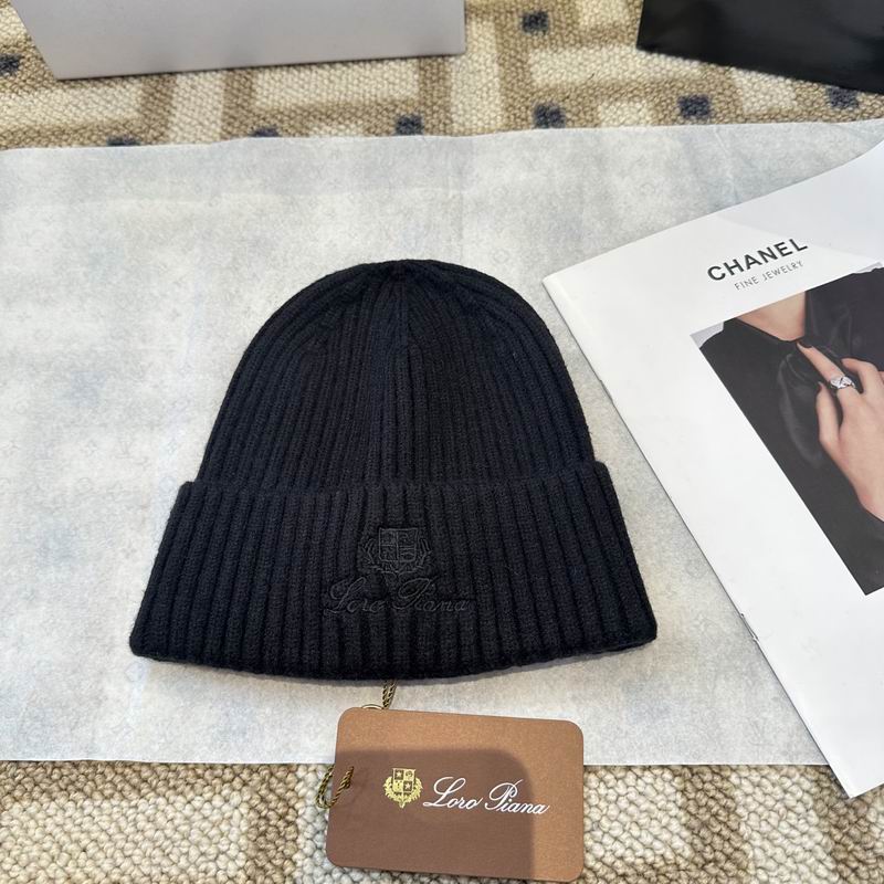 Loro Piana hat (1200)