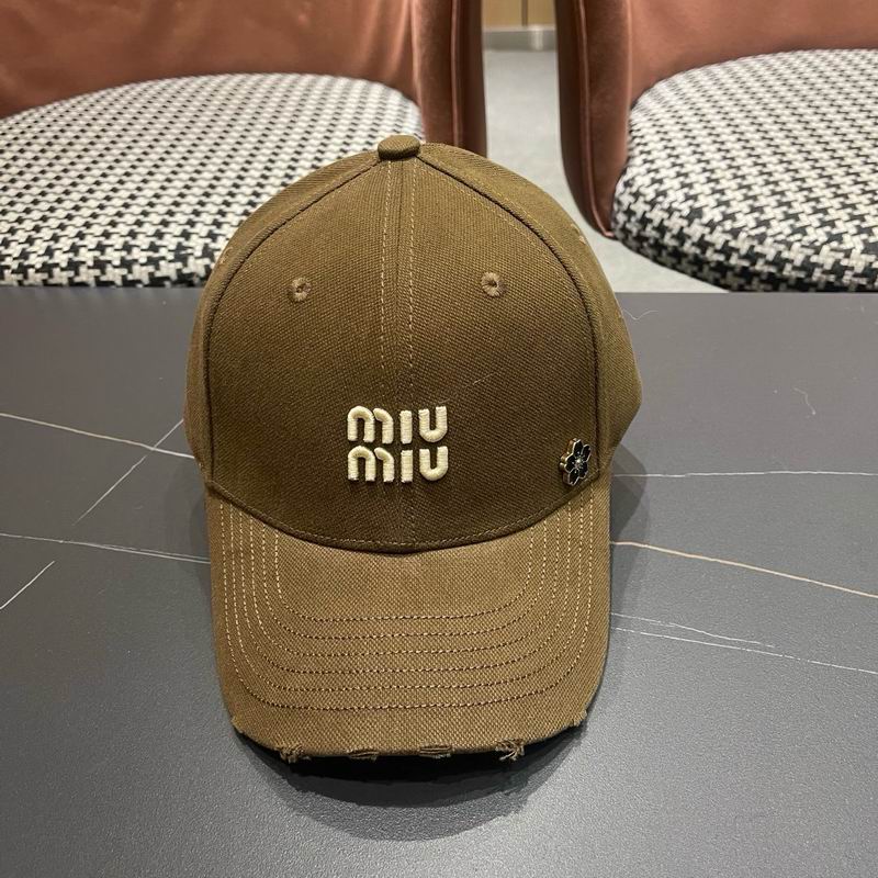 Miumiu Cap (3683)