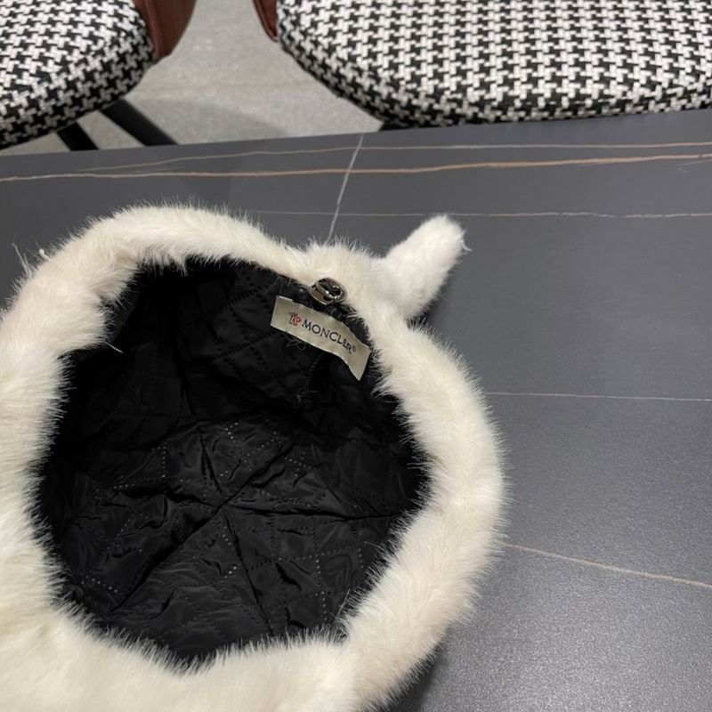 Moncler Cap (121)