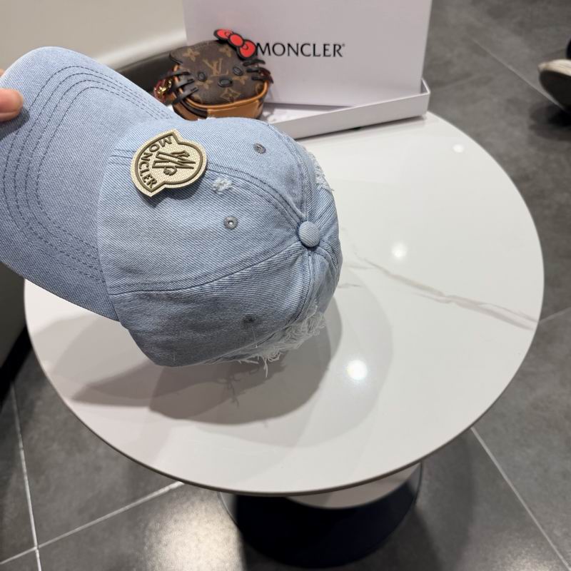 Moncler Cap (3607)