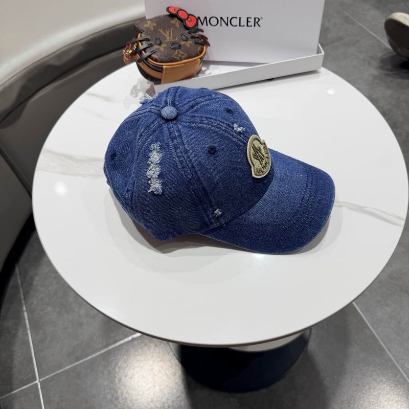 Moncler Cap (3628)