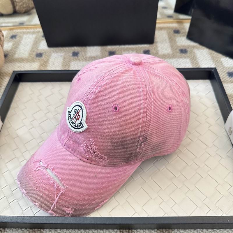 Moncler Cap (404)