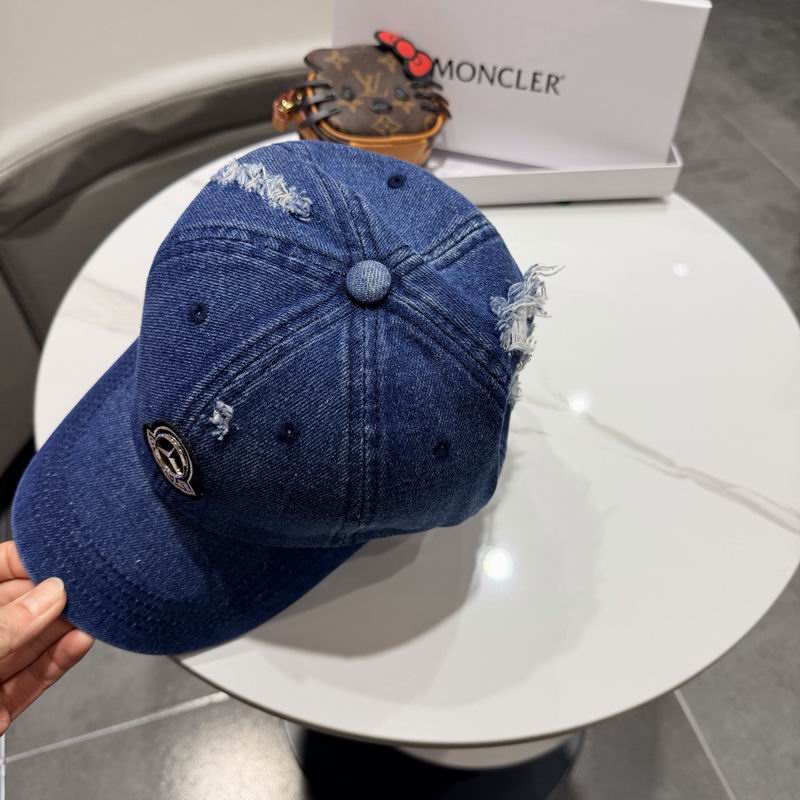 Moncler Cap (4574)