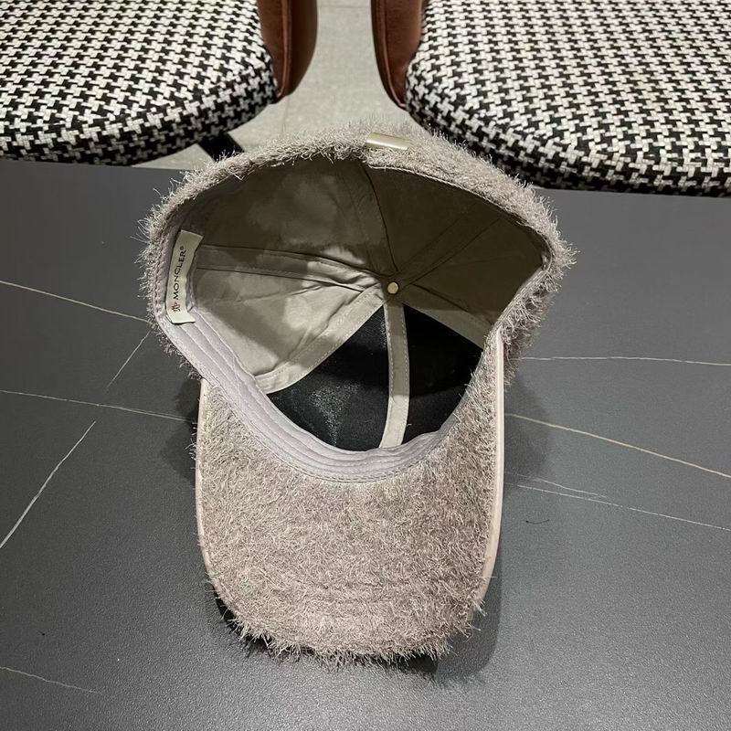 Moncler Cap (4610)