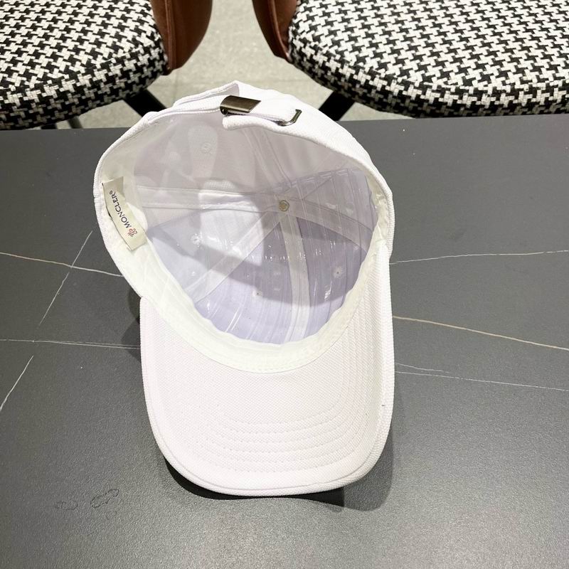 Moncler Cap (914)