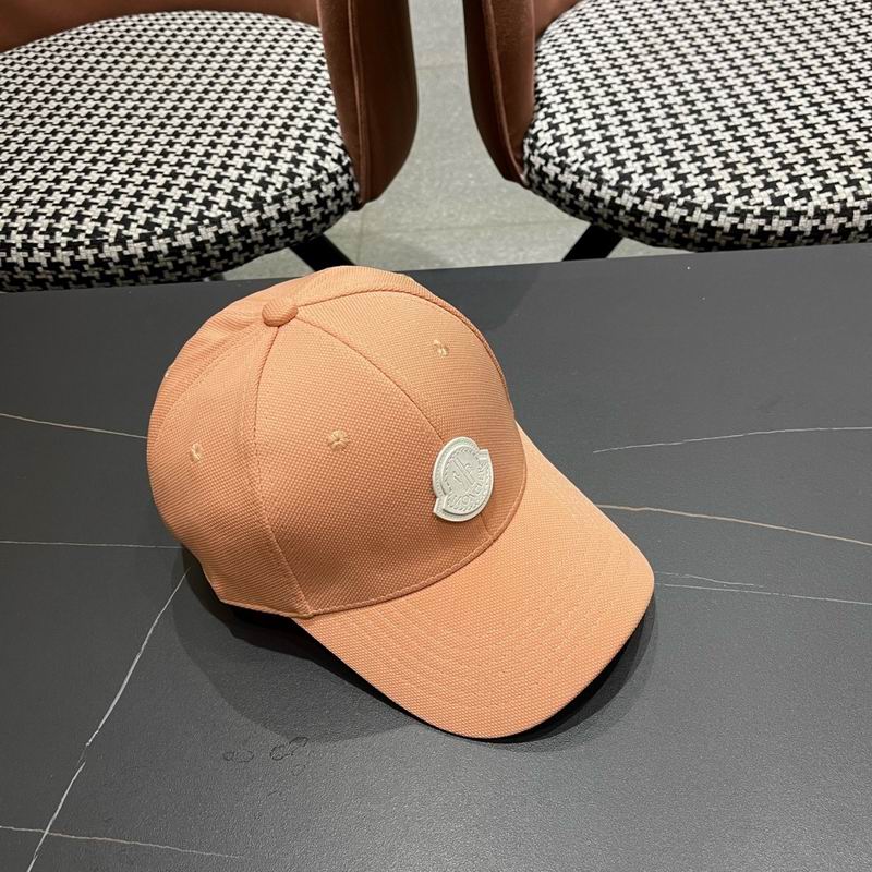 Moncler Cap (940)