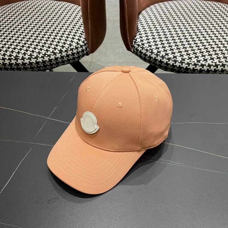 Moncler Cap (941)