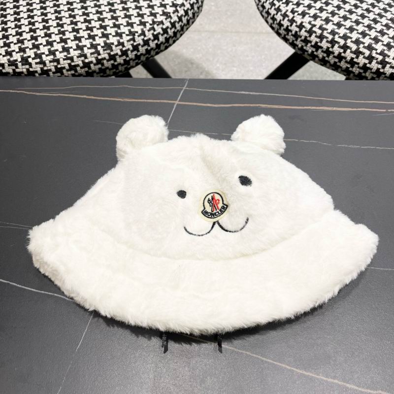 Moncler Hat (102)