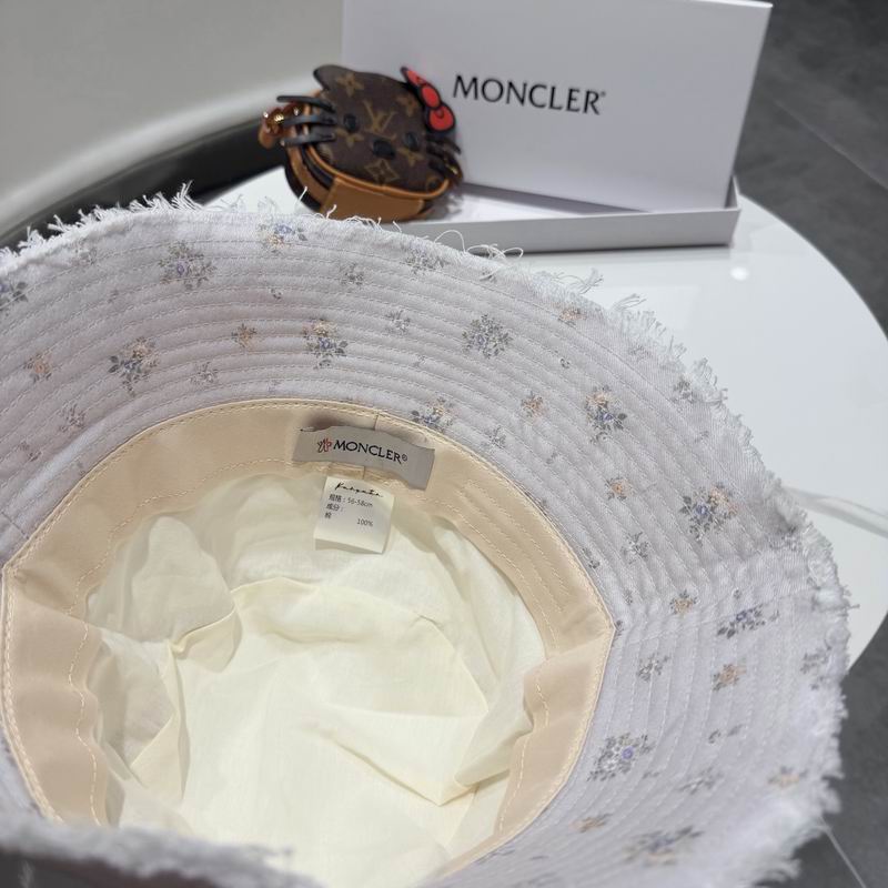 Moncler Hat (1402)