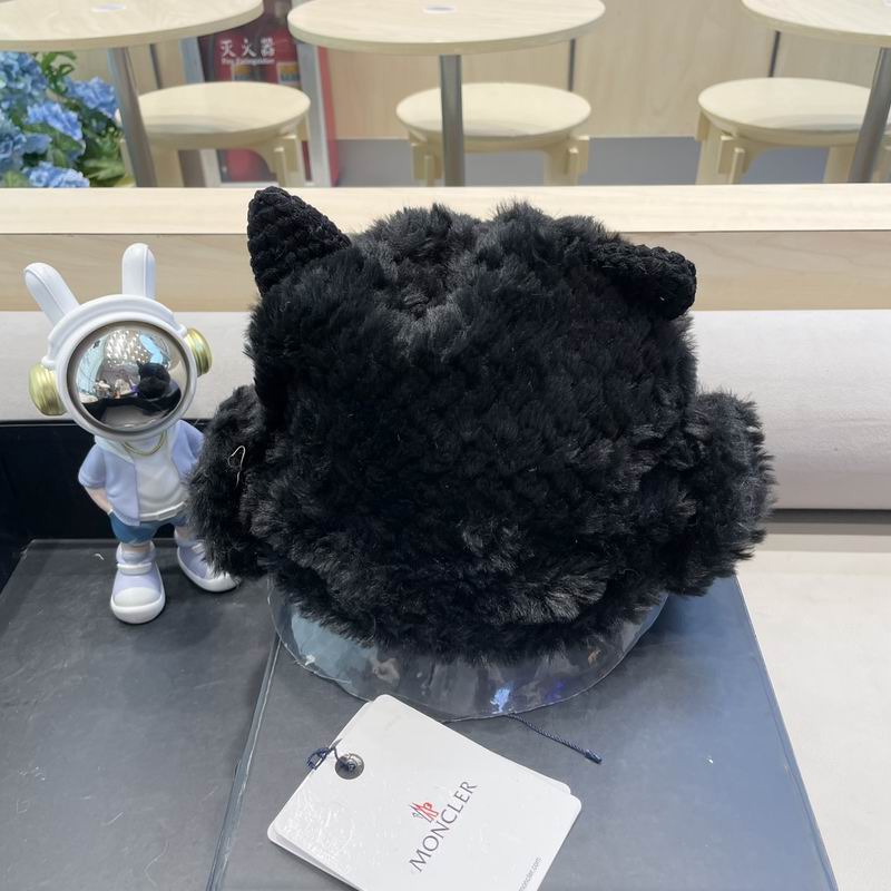 Moncler Hat (2330)