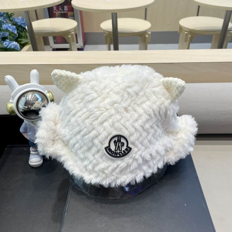 Moncler Hat (2341)