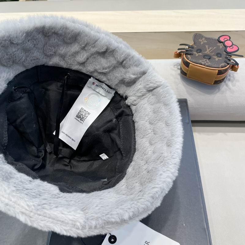 Moncler Hat (2359)