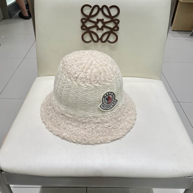 Moncler Hat (2424)