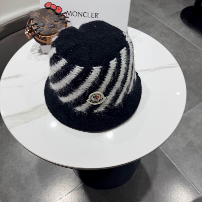 Moncler Hat (343)