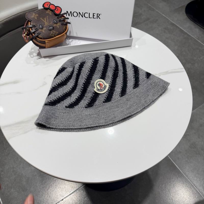 Moncler Hat (354)