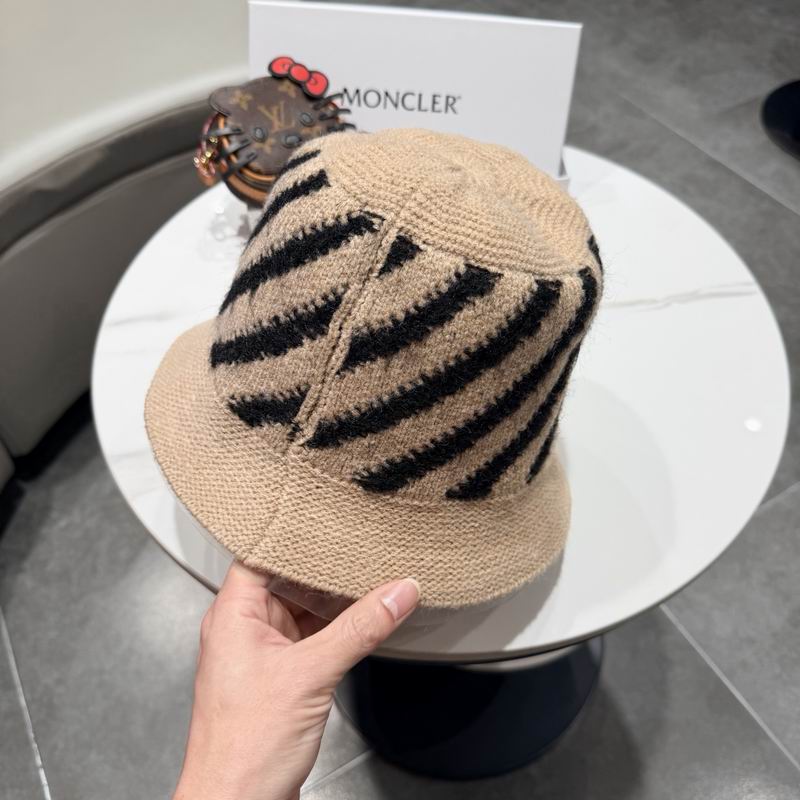 Moncler Hat (360)