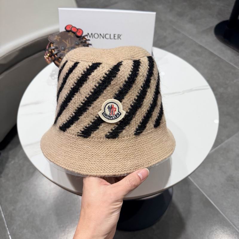 Moncler Hat (361)