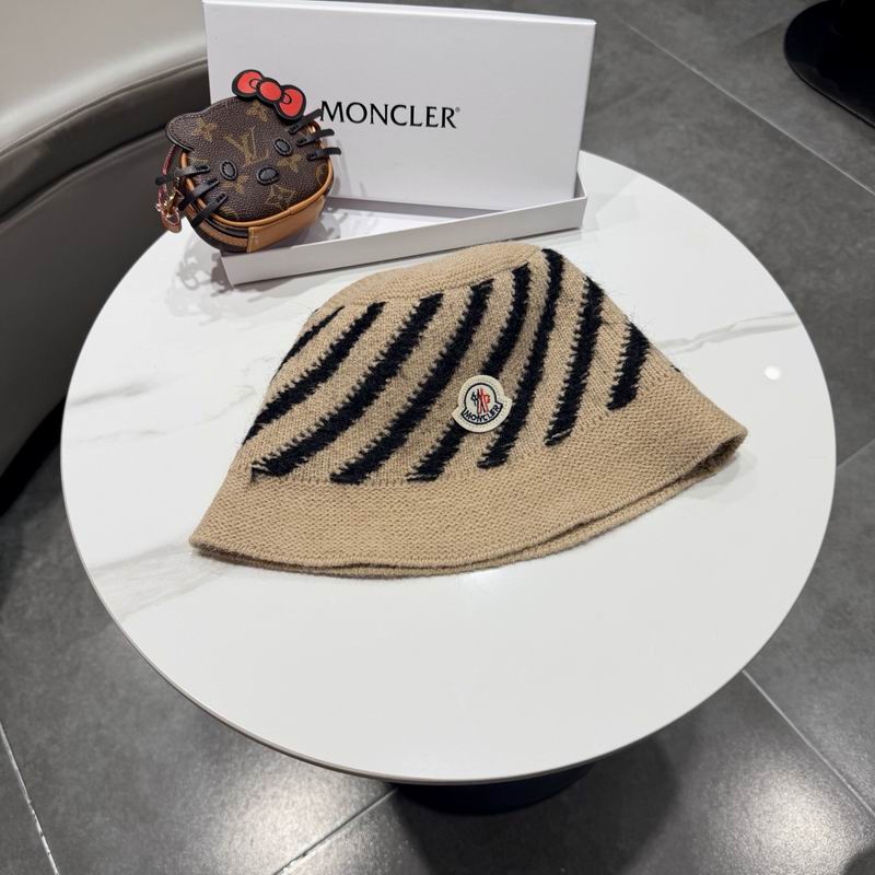 Moncler Hat (363)