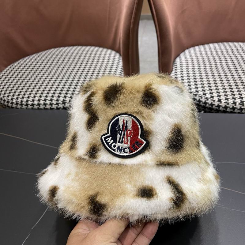 Moncler Hat (823)
