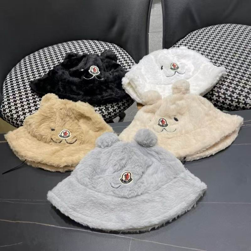 Moncler Hat (98)