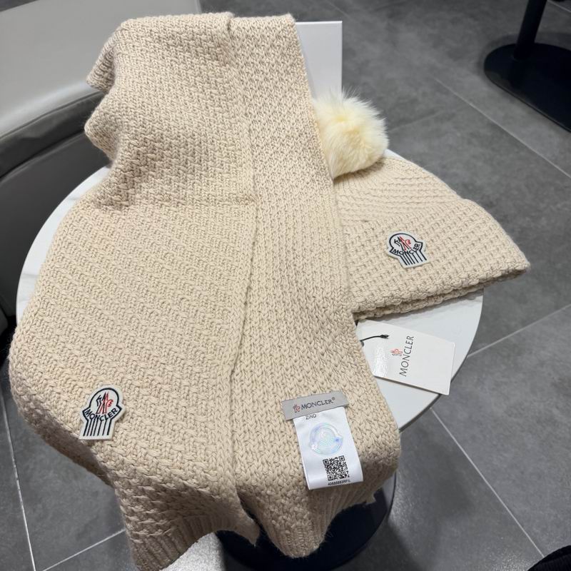 Moncler Scarf Hat (1025)