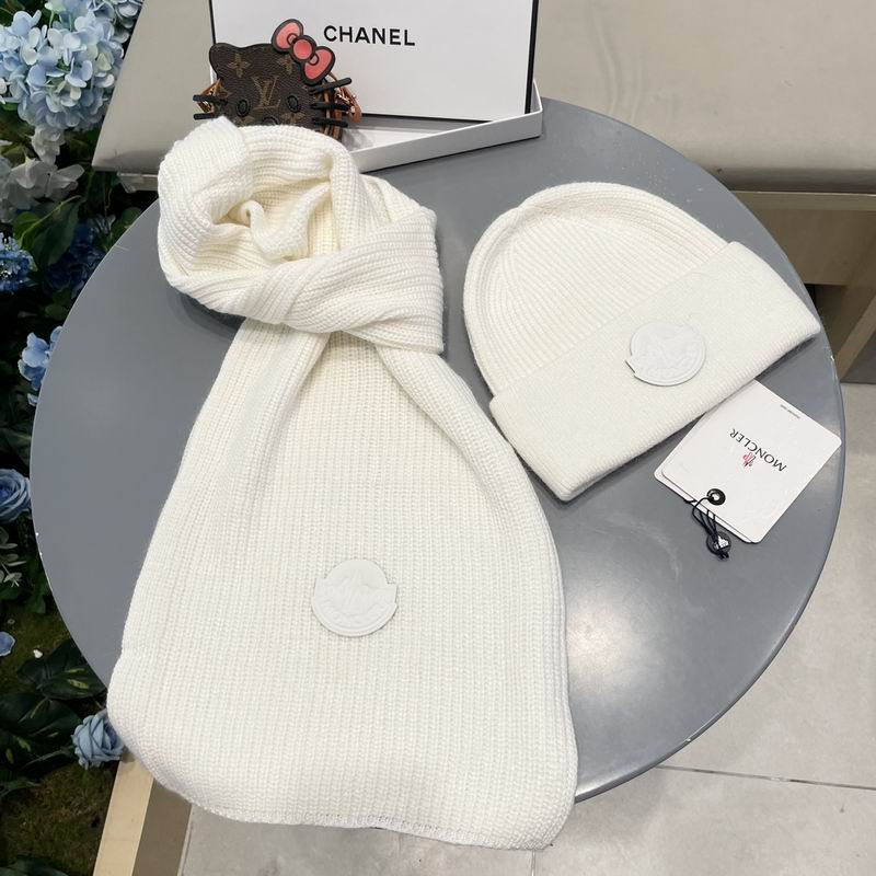 Moncler Scarf Hat (1036)