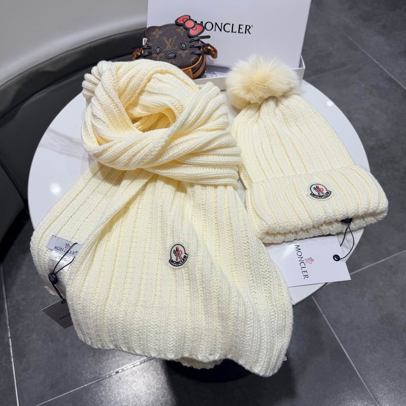 Moncler Scarf Hat (1153)