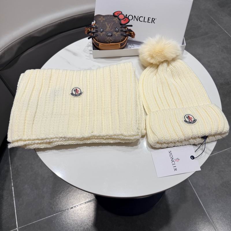 Moncler Scarf Hat (1159)