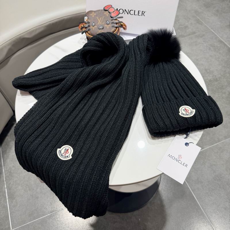 Moncler Scarf Hat (1175)