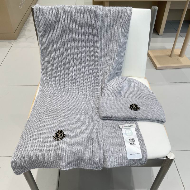 Moncler Scarf Hat (238)