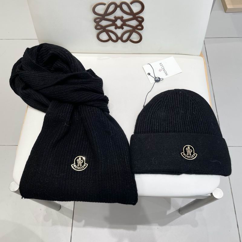Moncler Scarf Hat (249)