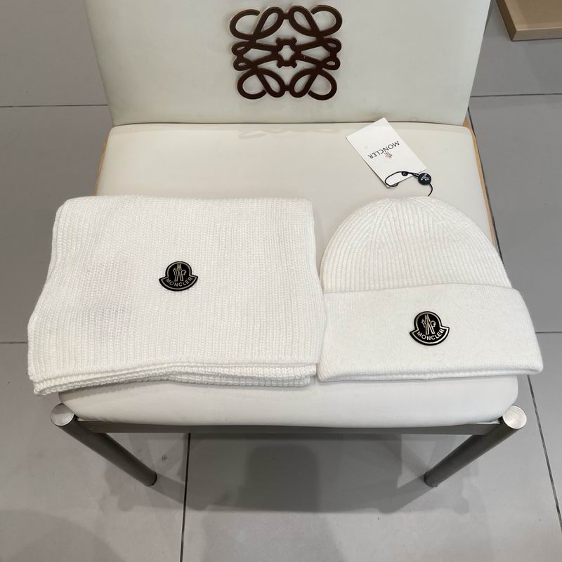 Moncler Scarf Hat (272)