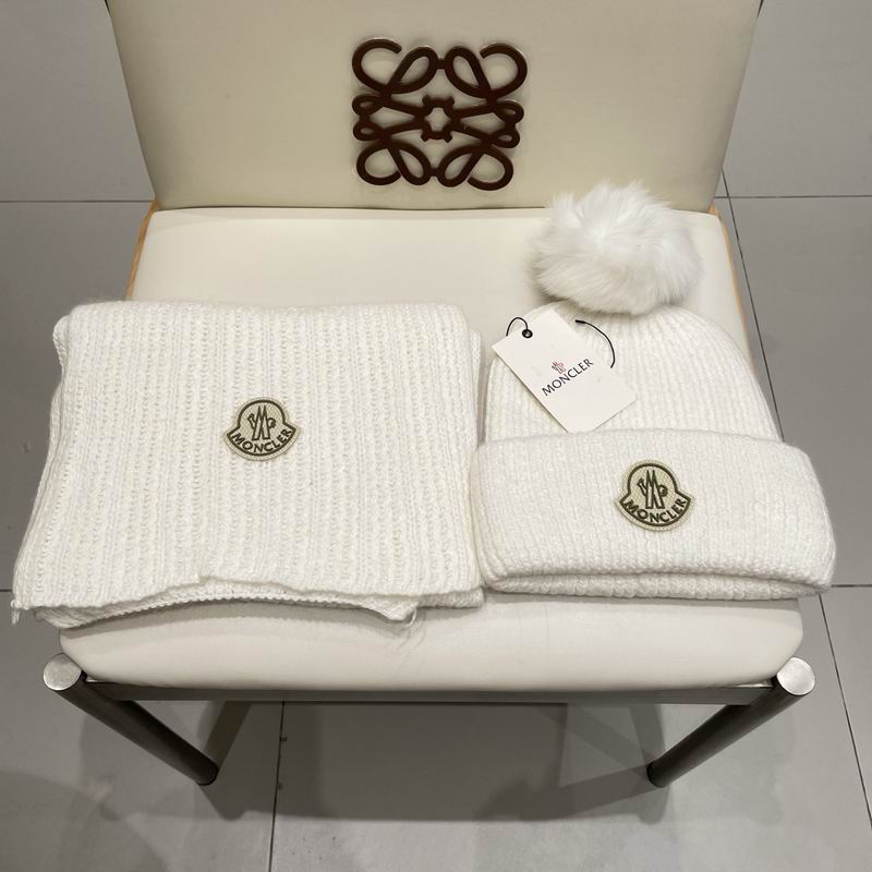 Moncler Scarf Hat (440)