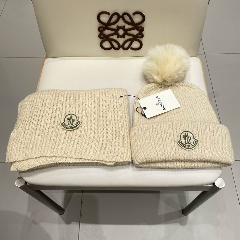 Moncler Scarf Hat (449)