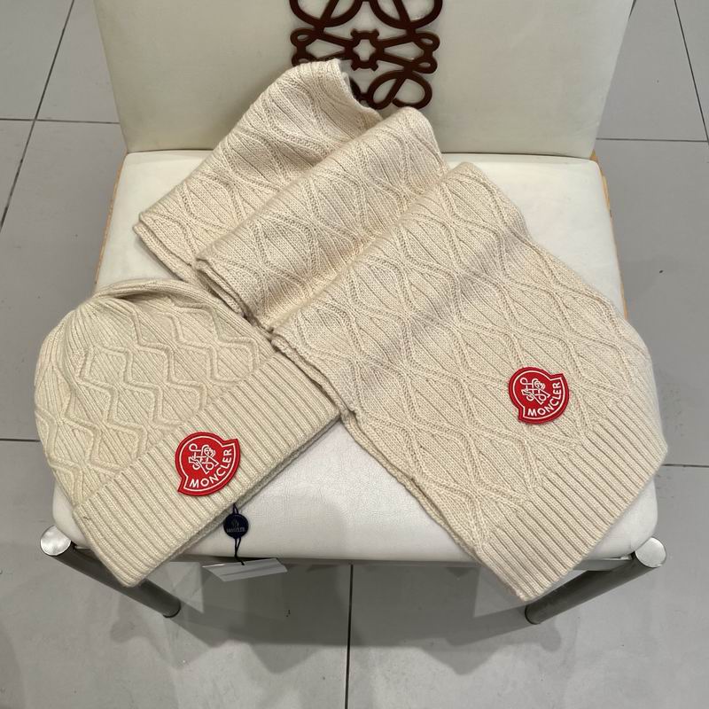 Moncler Scarf Hat (53)