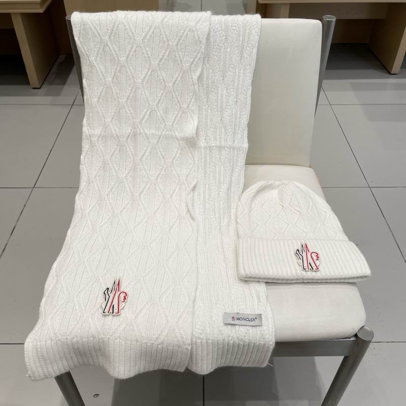 Moncler Scarf Hat (91)