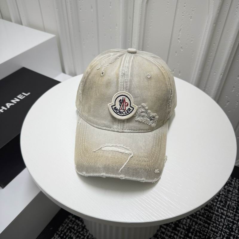 Moncler cap dx (3)