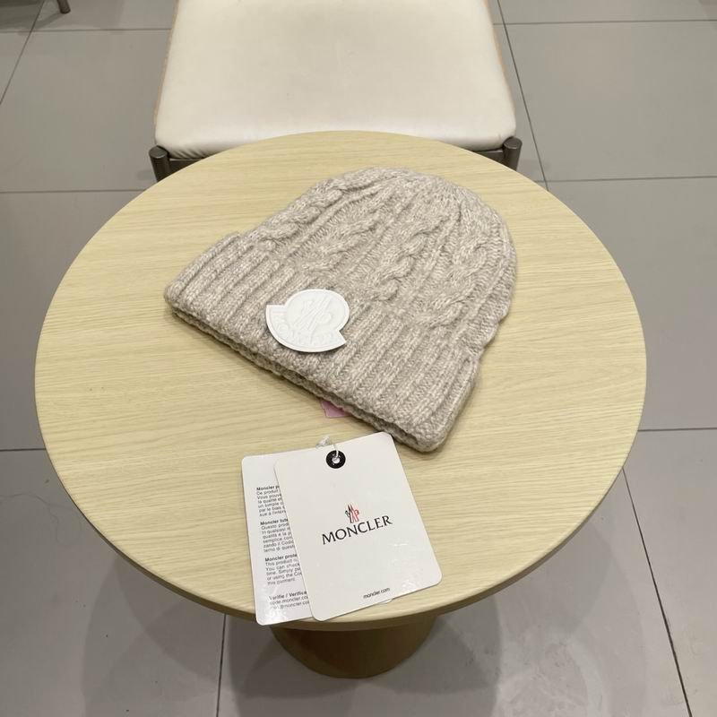 Moncler hat (1453)