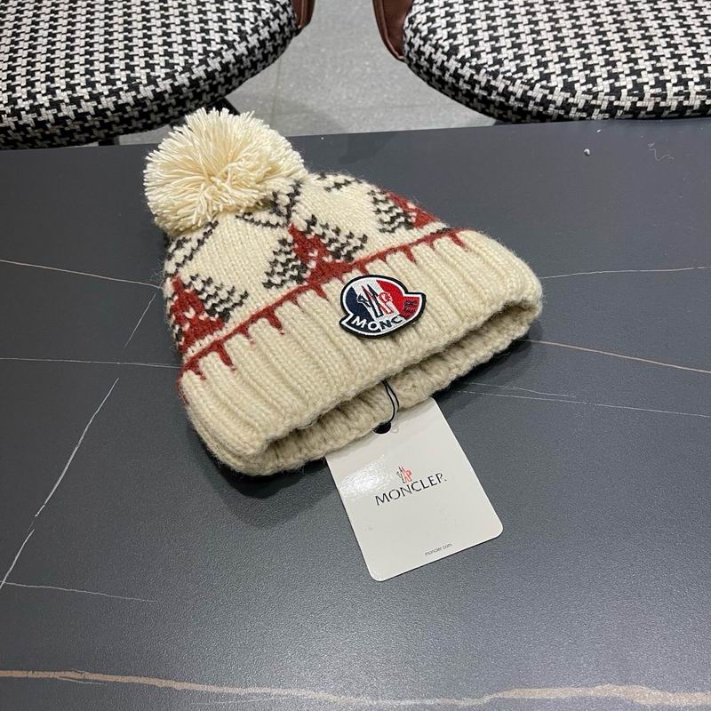 Moncler hat (1758)