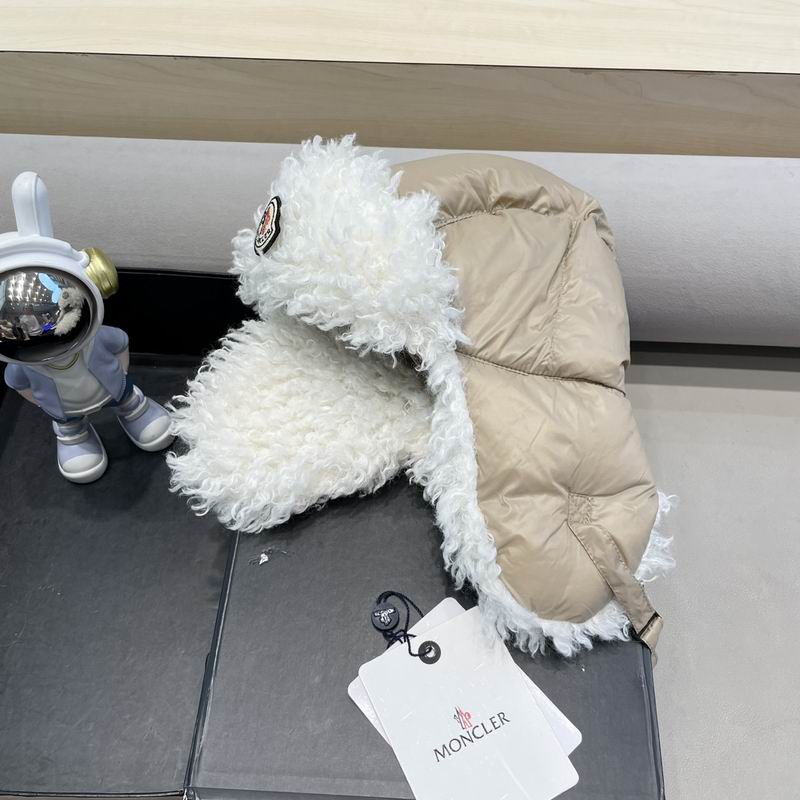 Moncler hat (3020)