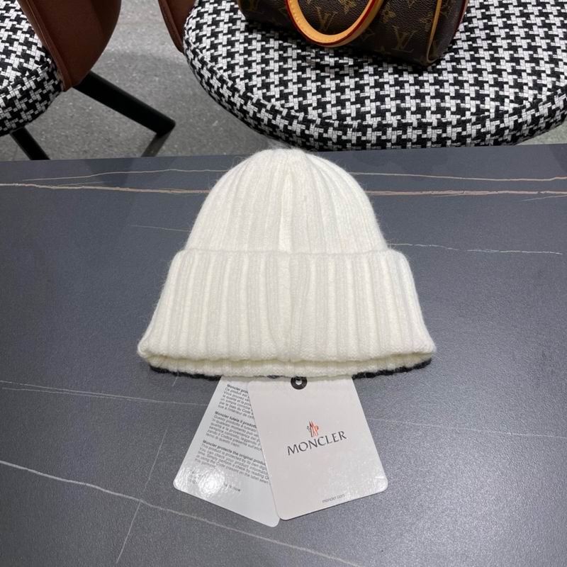 Moncler hat (309)