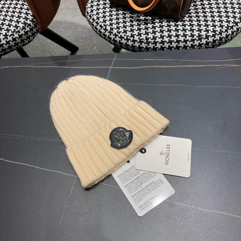 Moncler hat (329)