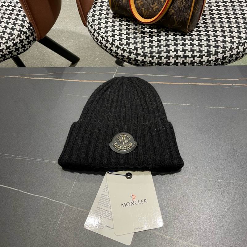 Moncler hat (340)