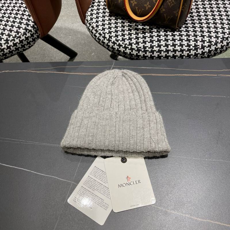 Moncler hat (345)