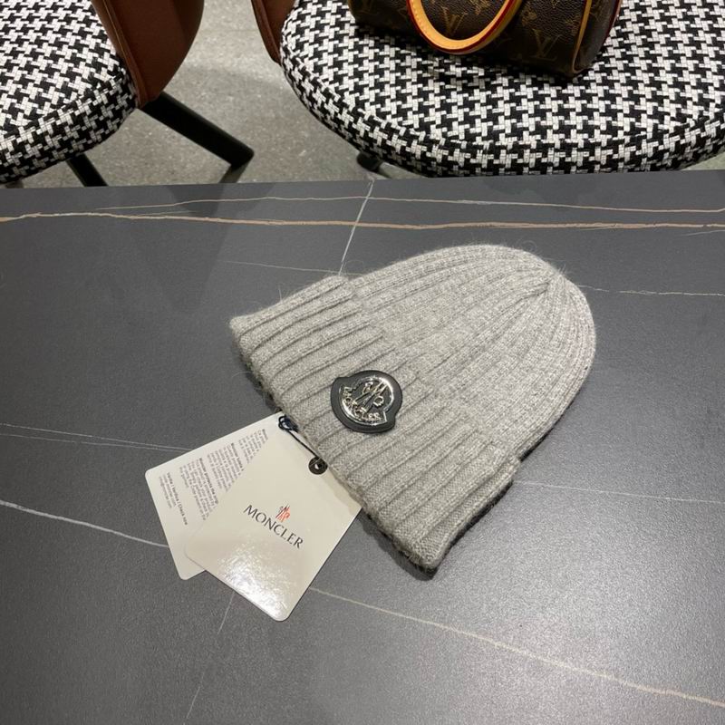 Moncler hat (348)