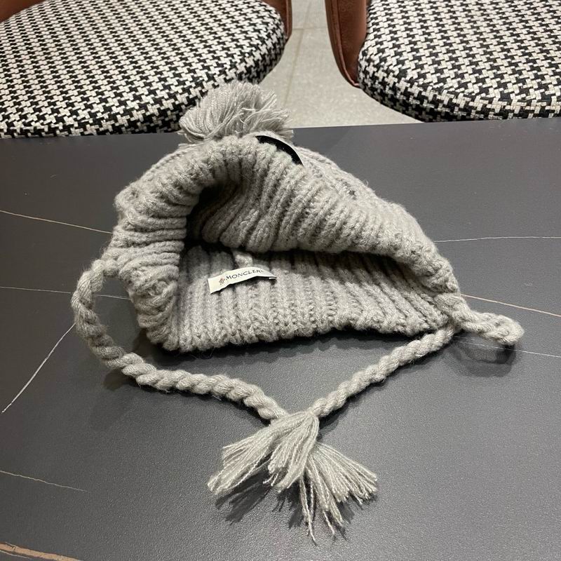 Moncler hat (3701)